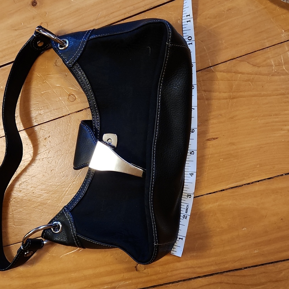 Anne Klein • handbag - Picture 9 of 11